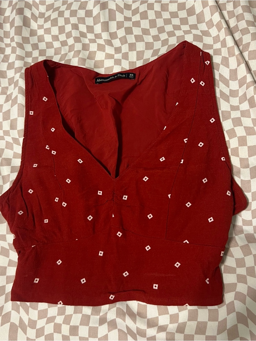 Abercrombie & Fitch red tank crop top